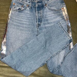 Levi's High Rise Jeans in Light Blue with Silver Accents